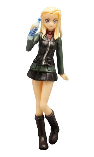 1/35 Girls und Panzer the Movie - Pravda High School Katyusha & Klara Figure Set Unpainted Kitㅤ – Platz Hobby – ActionFigureBrasil — detalhe do produto