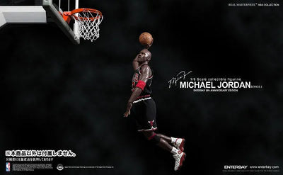 1/6 Real Masterpiece Collectible Figure/ Michael Jordan Series 2 #23 Black Uniformㅤ – Enterbay – ActionFigureBrasil — acessórios