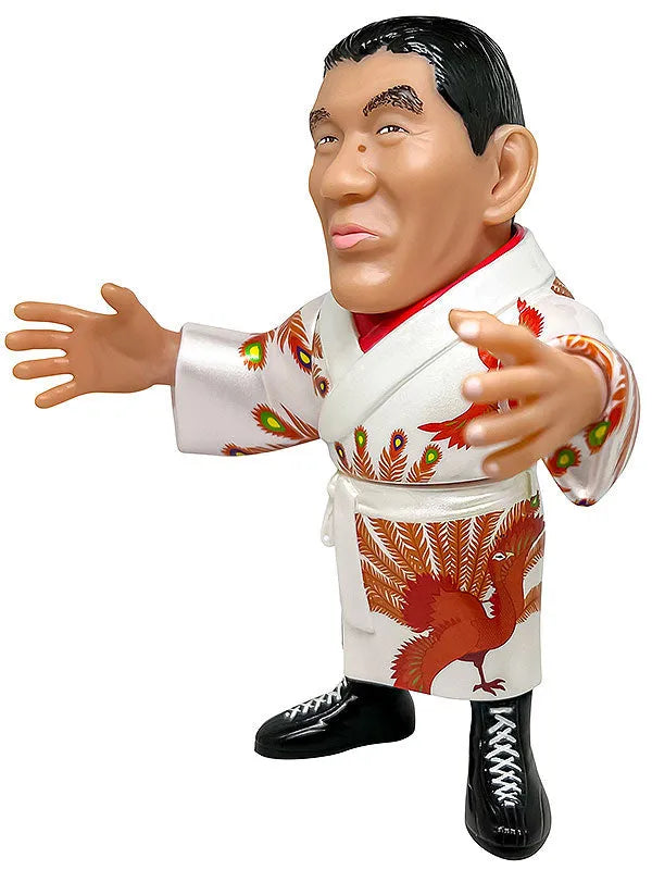 16d Soft Vinyl Collection 019 Legend Masters Giant Baba (Phoenix Gown)ㅤ – 16 Directions – ActionFigureBrasil