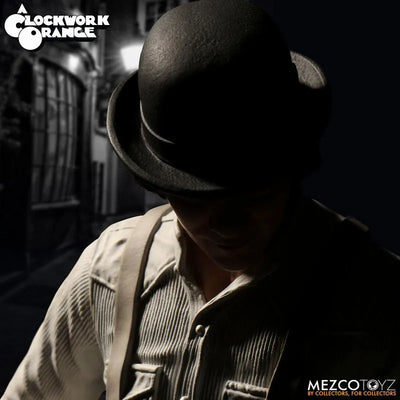 A Clockwork Orange - Alex DeLarge 12 Inch Action Figure(Provisional Pre-order)ㅤ – Mezco – ActionFigureBrasil — com base expositora