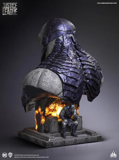 Busto de tamaño natural de Batman, el Caballero Oscuro