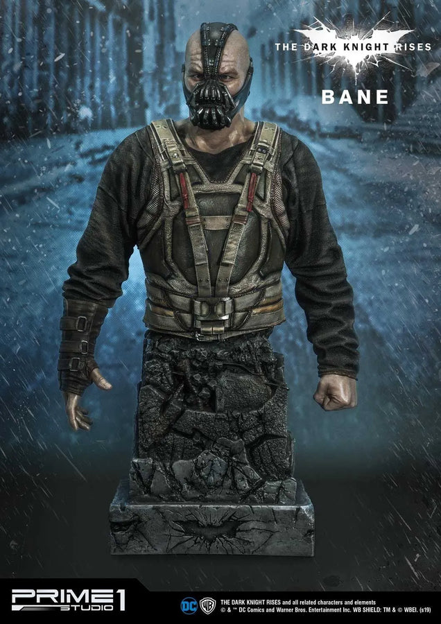 Busto de tamaño natural de Darkseid de la Liga de la Justicia