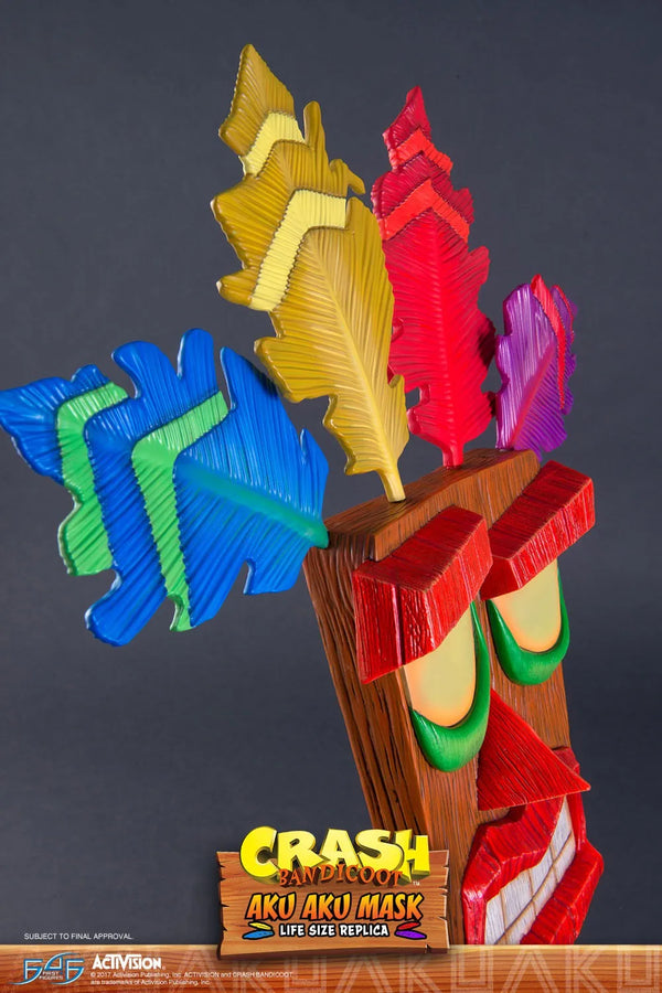 Aku Aku Mask - LIMITED EDITION: 500 – First 4 Figures – ActionFigure Brasil