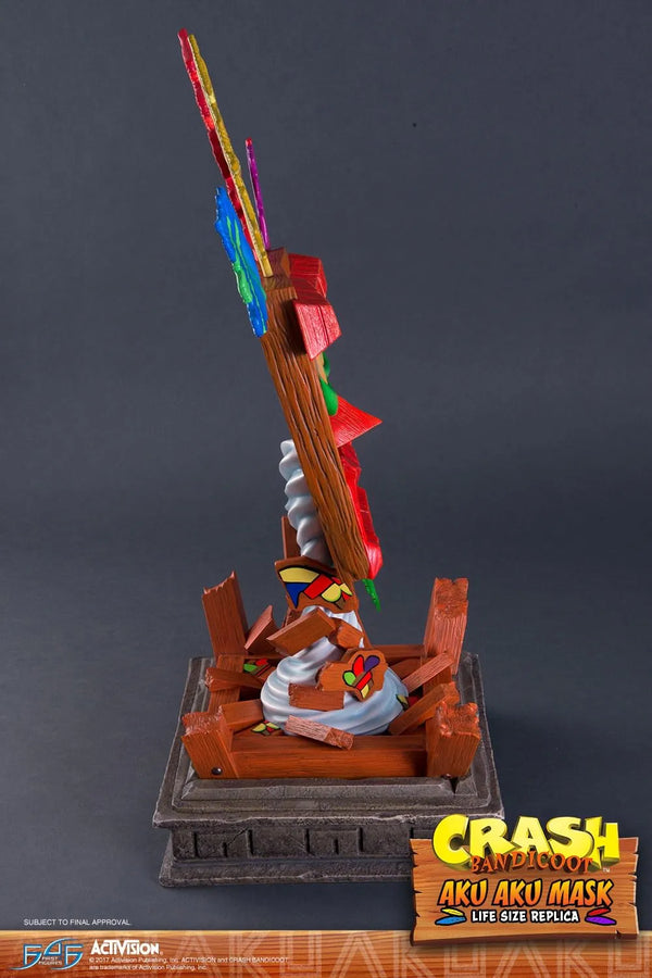 Aku Aku Mask - LIMITED EDITION: 500 – First 4 Figures – ActionFigure Brasil