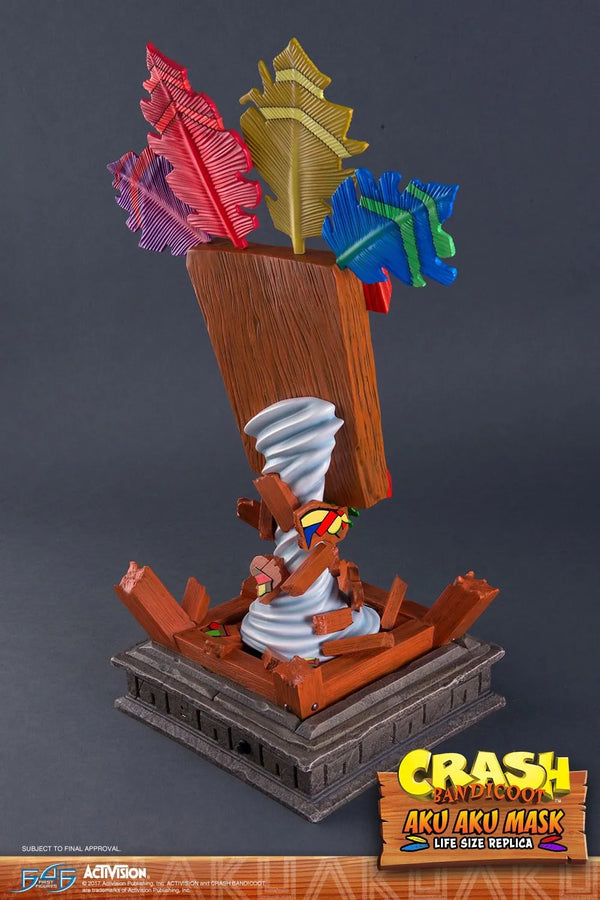 Aku Aku Mask - LIMITED EDITION: 500 – First 4 Figures – ActionFigure Brasil