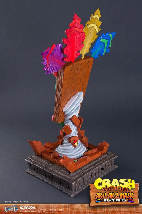Aku Aku Mask - LIMITED EDITION: 500 – First 4 Figures – ActionFigure Brasil