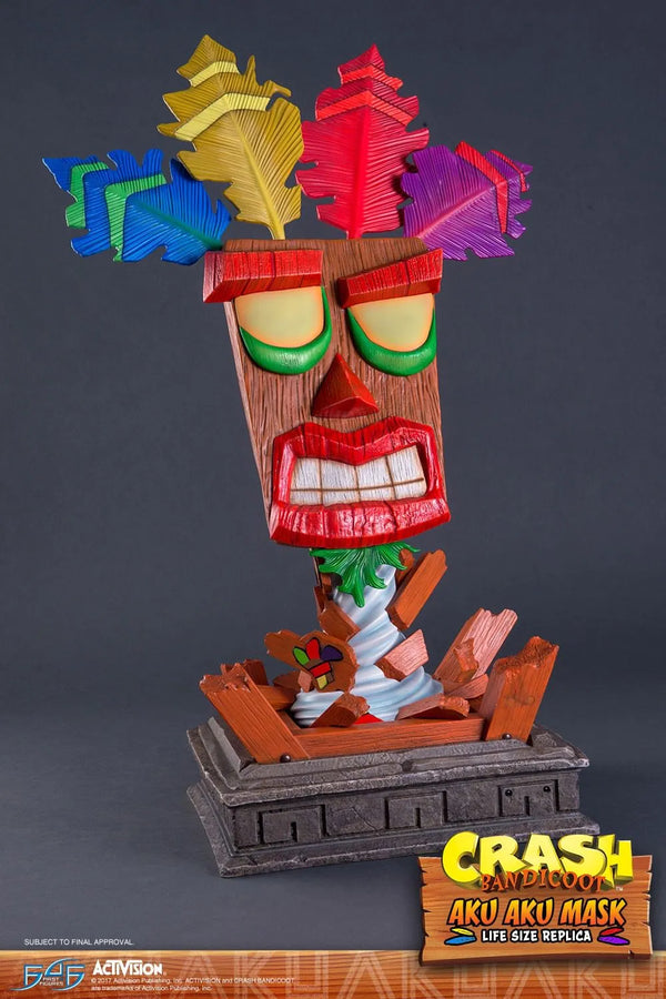 Aku Aku Mask - LIMITED EDITION: 500 – First 4 Figures – ActionFigure Brasil