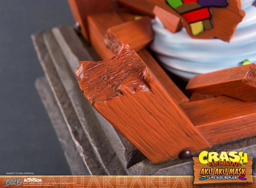 Aku Aku Mask - LIMITED EDITION: 500 – First 4 Figures – ActionFigure Brasil