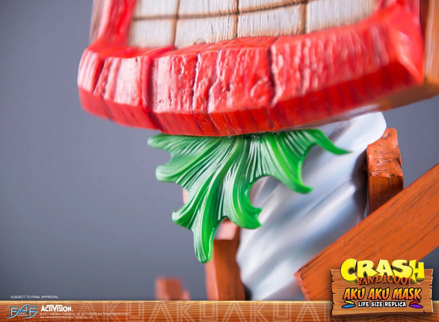 Aku Aku Mask - LIMITED EDITION: 500 – First 4 Figures – ActionFigure Brasil
