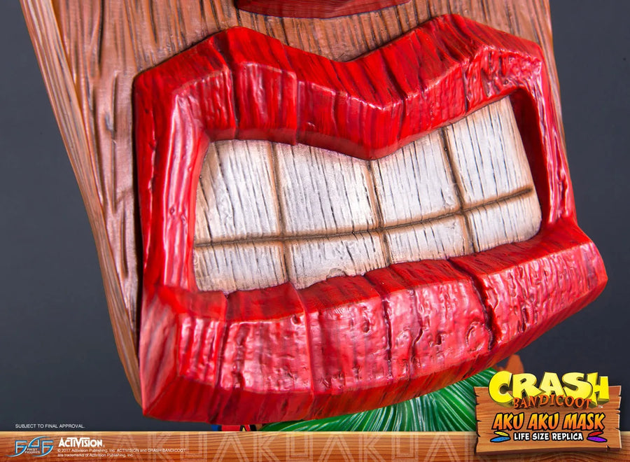 Aku Aku Mask - LIMITED EDITION: 500 – First 4 Figures – ActionFigure Brasil