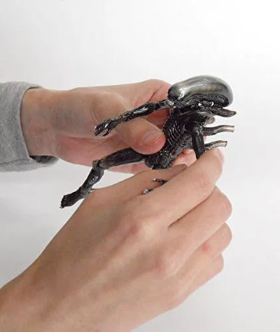 Alien - Revoltech - Revoltech SFX - 01 (Kaiyodo)ㅤ – Kaiyodo – ActionFigureBrasil — close
