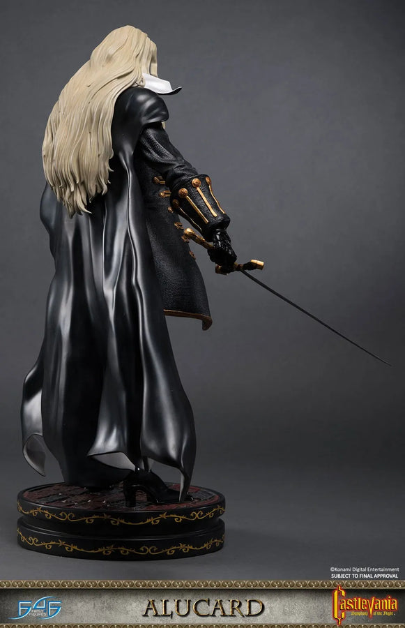 Alucard - LIMITED EDITION: 700 – First 4 Figures – ActionFigure Brasil