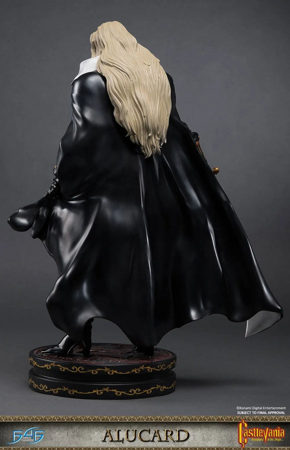 Alucard - LIMITED EDITION: 700 – First 4 Figures – ActionFigure Brasil