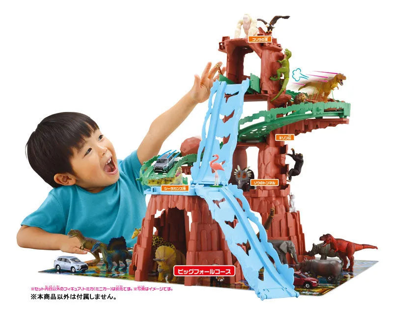 Ania Henkei! Big Fall Mountainㅤ – Takara Tomy – ActionFigureBrasil