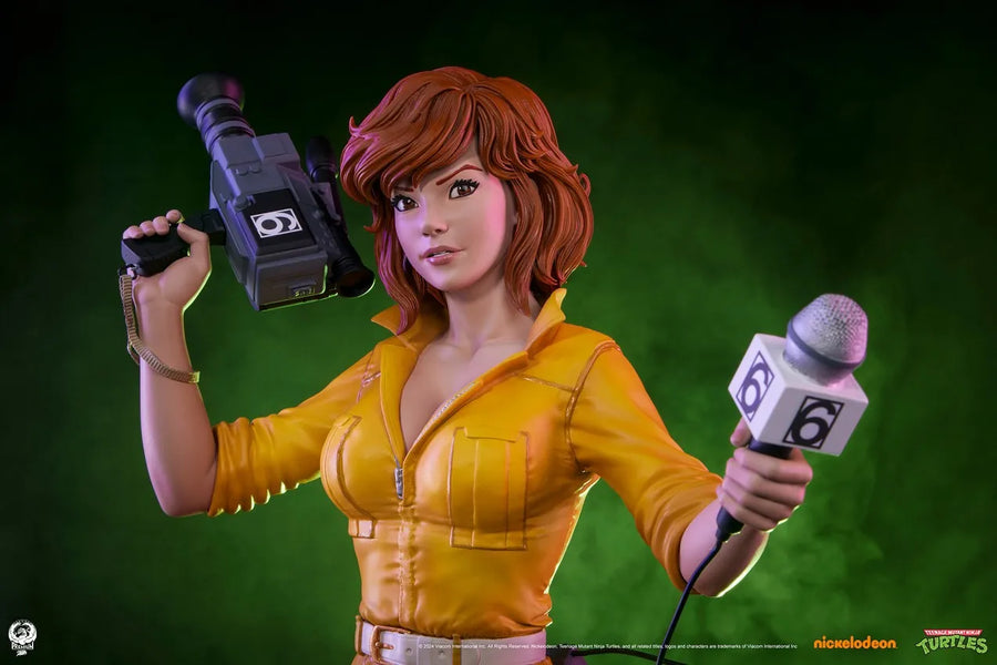 April O’Neil - LIMITED EDITION: 400 – PCS – ActionFigure Brasil