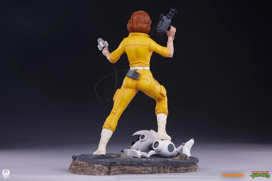 April O’Neil - LIMITED EDITION: 400 – PCS – ActionFigure Brasil