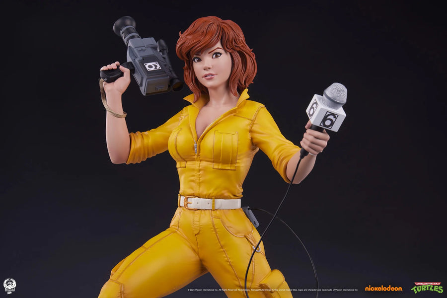April O’Neil - LIMITED EDITION: 400 – PCS – ActionFigure Brasil