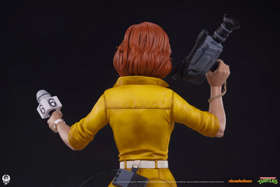 April O’Neil - LIMITED EDITION: 400 – PCS – ActionFigure Brasil