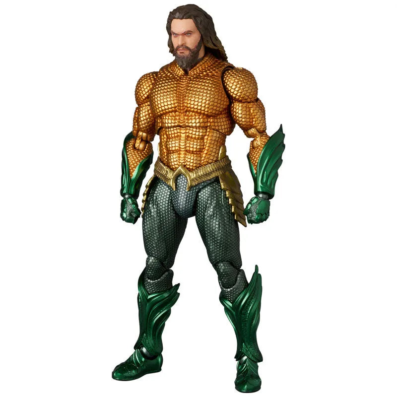 Aquaman and the Lost Kingdom - Aquaman - Mafex (No.267) - Gold ＆ Green Suit (Medicom Toy)ㅤ – Medicom Toy – ActionFigureBrasil