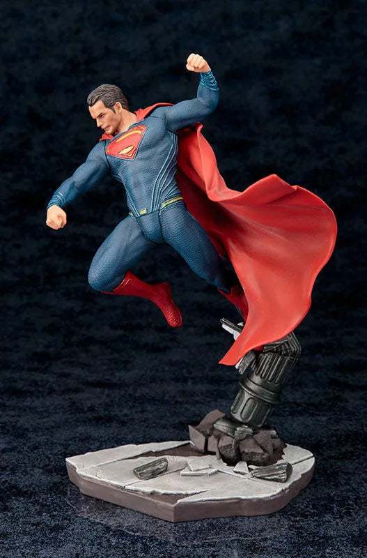 ARTFX+ - Batman vs Superman Dawn of Justice: Superman DAWN OF JUSTICE 1/10ㅤ – Kotobukiya – ActionFigureBrasil