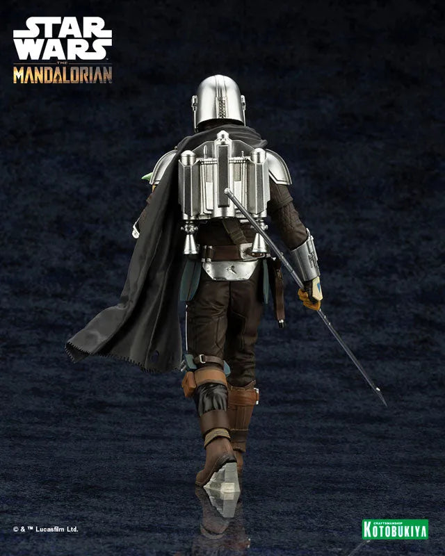 ARTFX+ Mandalorian - Mandalorian & Grogu with Beskar Spear - 1/10 (Kotobukiya)ㅤ – Kotobukiya – ActionFigureBrasil