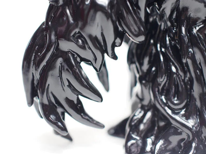 Artistic Monsters Collection (AMC) Hedorah Grown GLOSS BLACKㅤ – CCP – ActionFigureBrasil