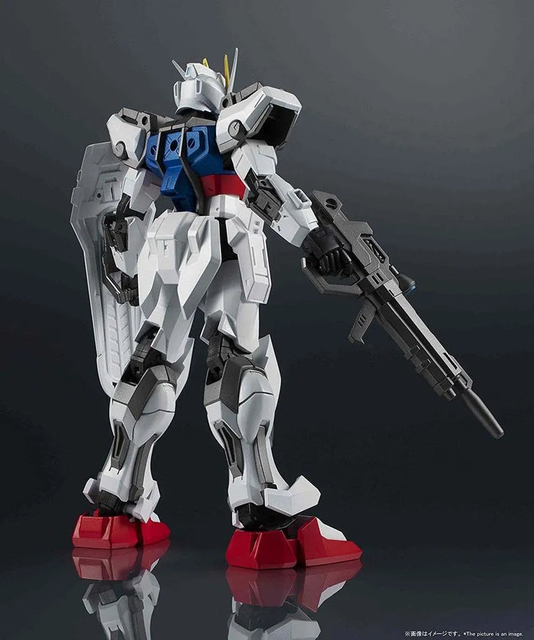 Bandai Gundam Universe GAT-X105 Strike Gundam Figure (Gundam SEED)ㅤ – Bandai Spirits – ActionFigureBrasil