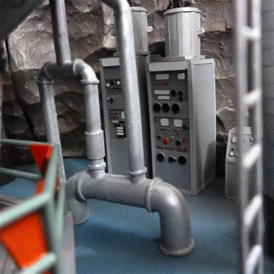 Batcave - LIMITED EDITION: 500 – Factory Entertainment – ActionFigure Brasil