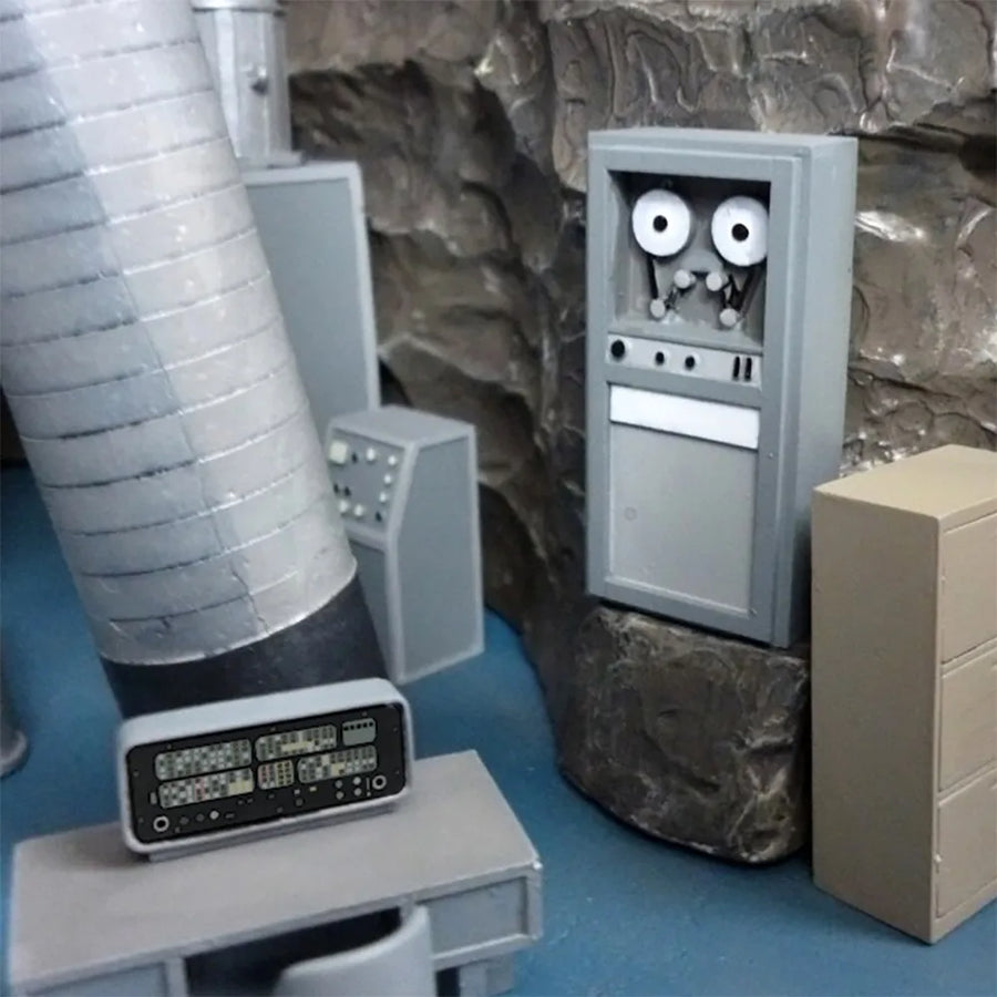 Batcave - LIMITED EDITION: 500 – Factory Entertainment – ActionFigure Brasil