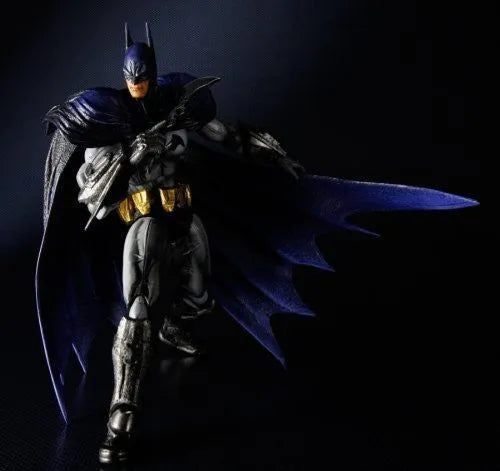 Batman: Arkham City - Batman - Play Arts Kai (Square Enix)ㅤ – Square Enix – ActionFigureBrasil