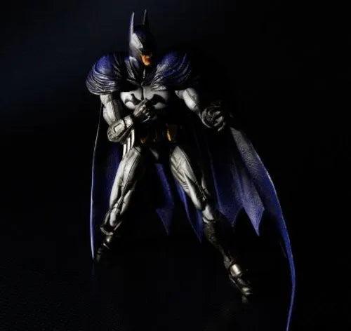 Batman: Arkham City - Batman - Play Arts Kai (Square Enix)ㅤ – Square Enix – ActionFigureBrasil