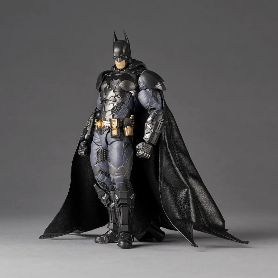 Batman: Arkham Knight – Kaiyodo – ActionFigure Brasil — ângulo diferente
