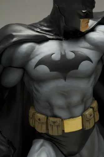 Batman - ARTFX Statue - 1/6 - Black Costume (Kotobukiya)ㅤ – Kotobukiya – ActionFigureBrasil