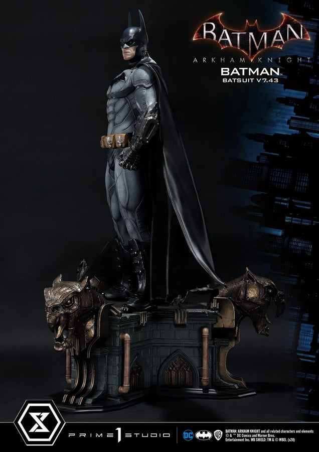 Batman Batsuit V7.43 (Exclusive Version) Batman: Arkham Knight – Prime1Studio – ActionFigure Brasil