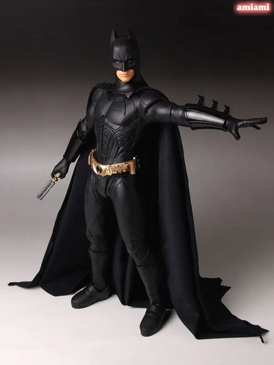 Batman Begins - Batman - 1/6 - GenX Core (Takara Tomy)ㅤ – Takara Tomy – ActionFigureBrasil — close