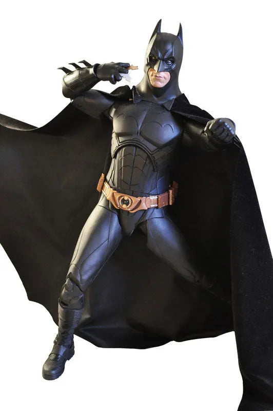 Batman Begins - Christian Bale Batman 1/4 Action Figureㅤ – NECA – ActionFigureBrasil