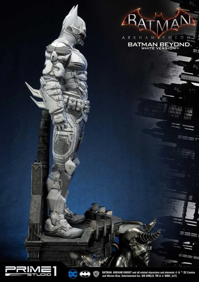 Batman Beyond (White Version) Batman: Arkham Knight – Prime1Studio – ActionFigure Brasil