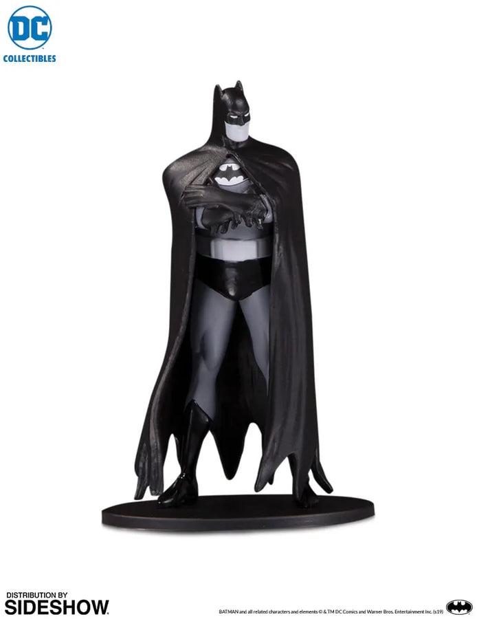 Batman Black & White Set of 7 Mini Figures - LIMITED EDITION – DC Direct – ActionFigure Brasil
