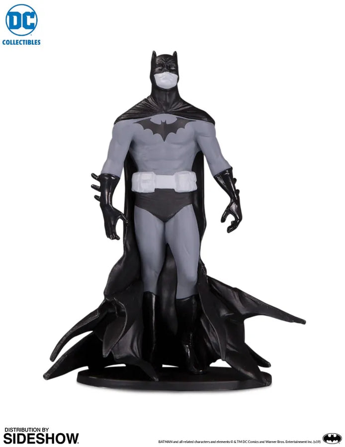 Batman Black & White Set of 7 Mini Figures - LIMITED EDITION – DC Direct – ActionFigure Brasil