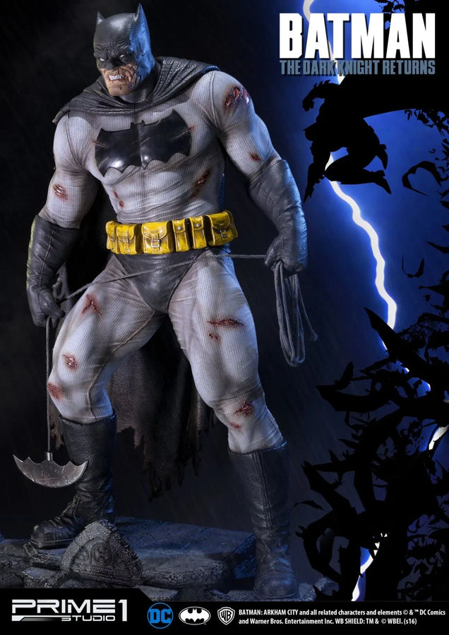 Batman (Exclusive Version) Batman: Arkham City (The Dark Knight Returns) – Prime1Studio – ActionFigure Brasil