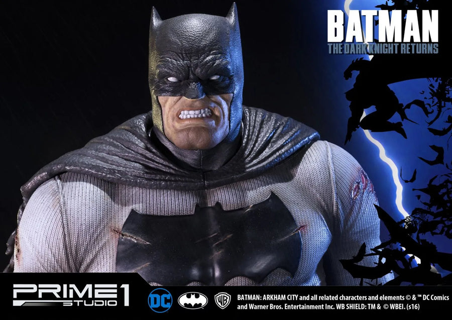 Batman (Exclusive Version) Batman: Arkham City (The Dark Knight Returns) – Prime1Studio – ActionFigure Brasil