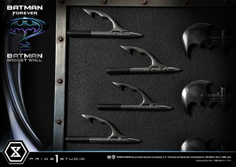 Batman Gadget Wall (Regular Version) Batman Forever – Prime1Studio – ActionFigure Brasil