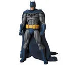 Batman: Hush - Batman - Bruce Wayne - Mafex No.105 (Medicom Toy)ㅤ – Medicom Toy – ActionFigureBrasil