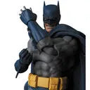 Batman: Hush - Batman - Bruce Wayne - Mafex No.105 (Medicom Toy)ㅤ – Medicom Toy – ActionFigureBrasil