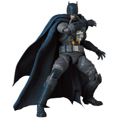 Batman: Hush - Batman - Mafex No.166 - Stealth Jumper (Medicom Toy)ㅤ – Medicom Toy – ActionFigureBrasil — com base expositora
