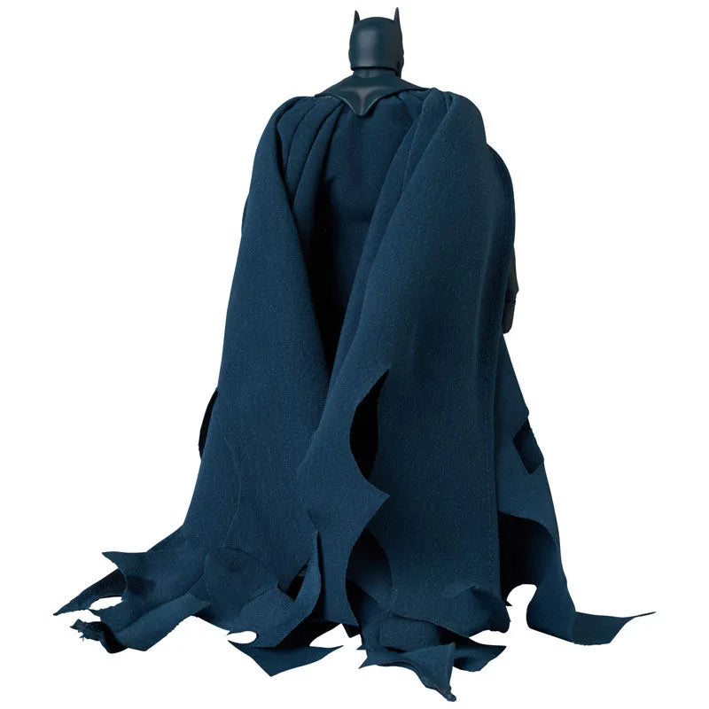 Batman: Hush - Batman - Mafex (No.295) - Damage Ver. (Medicom Toy)ㅤ – Medicom Toy – ActionFigureBrasil