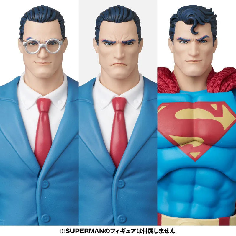 Batman: Hush - Clark Kent - Mafex (No.300) - Batman: Hush Ver. (Medicom Toy)ㅤ – Medicom Toy – ActionFigureBrasil