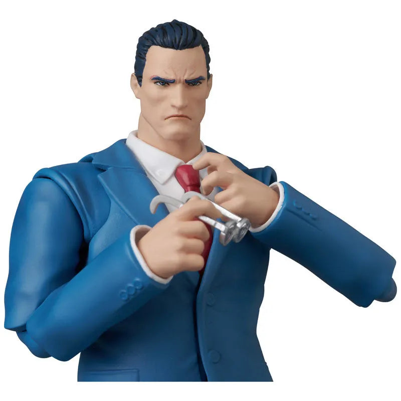 Batman: Hush - Clark Kent - Mafex (No.300) - Batman: Hush Ver. (Medicom Toy)ㅤ – Medicom Toy – ActionFigureBrasil