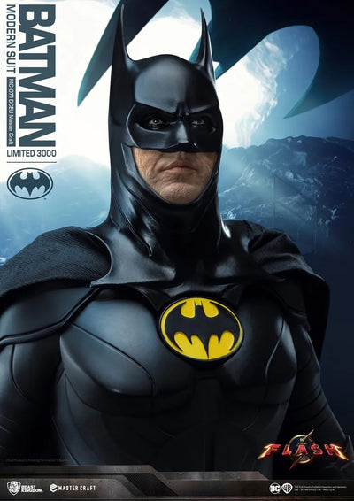Batman Modern Suit - LIMITED EDITION: 3000 – Beast Kingdom – ActionFigure Brasil — iluminação de estúdio