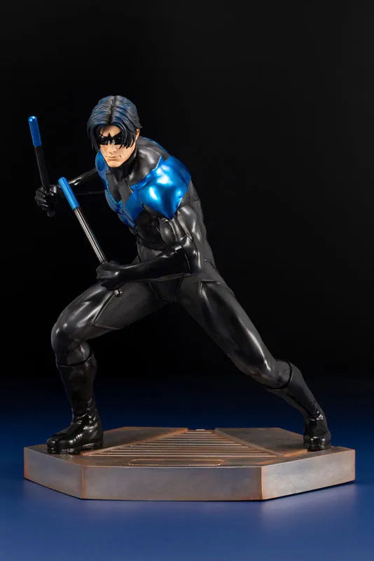 Batman - Nightwing - ARTFX - 1/6 (Kotobukiya)ㅤ – Kotobukiya – ActionFigureBrasil